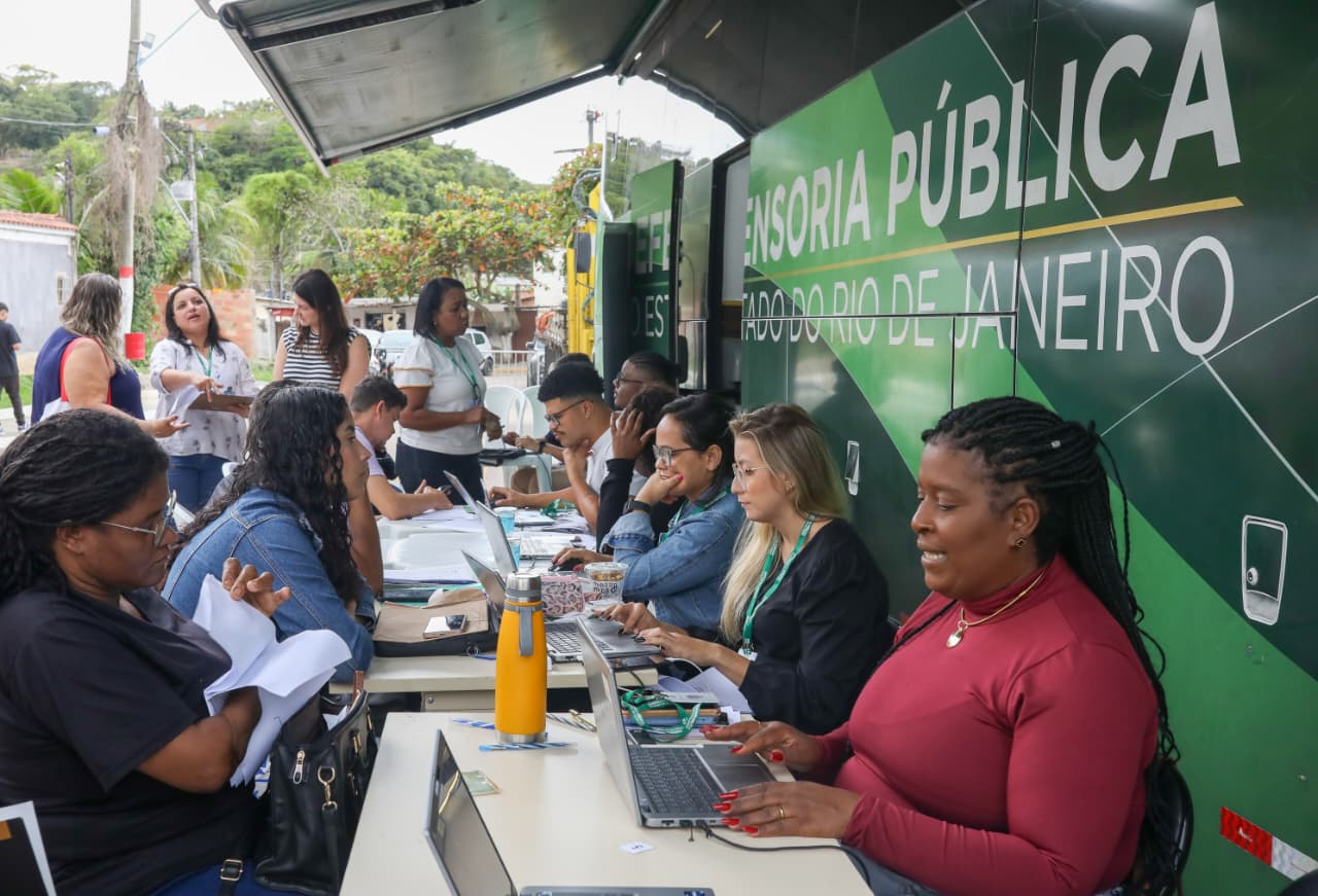 Escritório Social em Movimento, em Maricá, leva serviços de cidadania, acessibilidade e inclusão a diferentes bairros do município