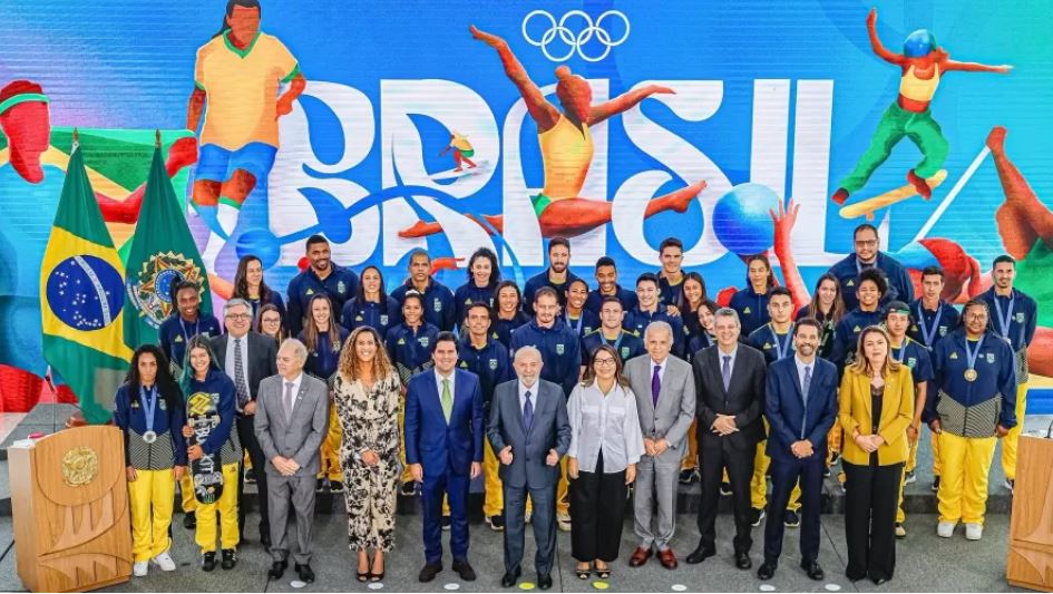 Governo anuncia universidade do Esporte para reposicionar Brasil no mundo