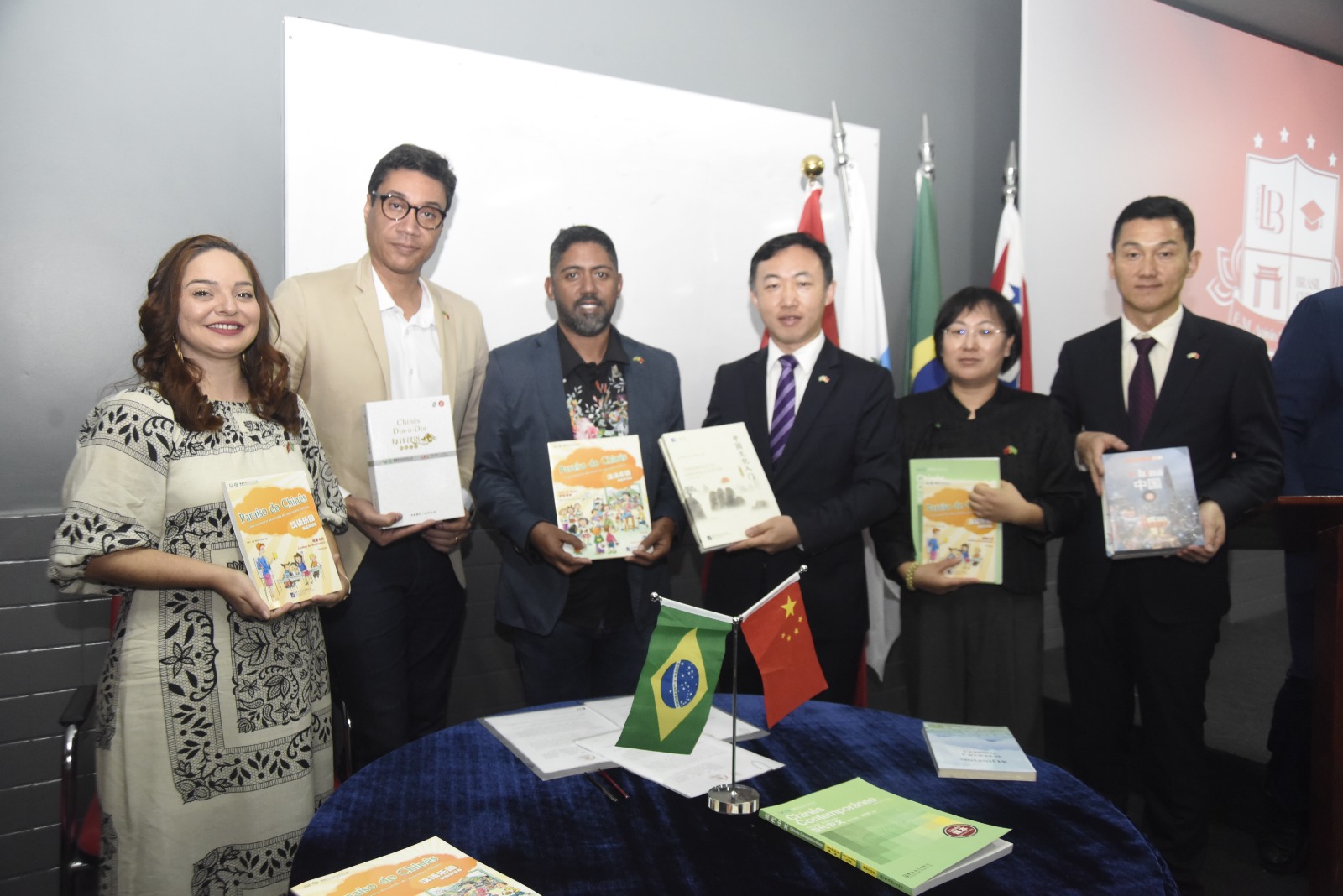 Maricá lança Programa Escola Trilíngue com ensino de Português, Inglês e Mandarim