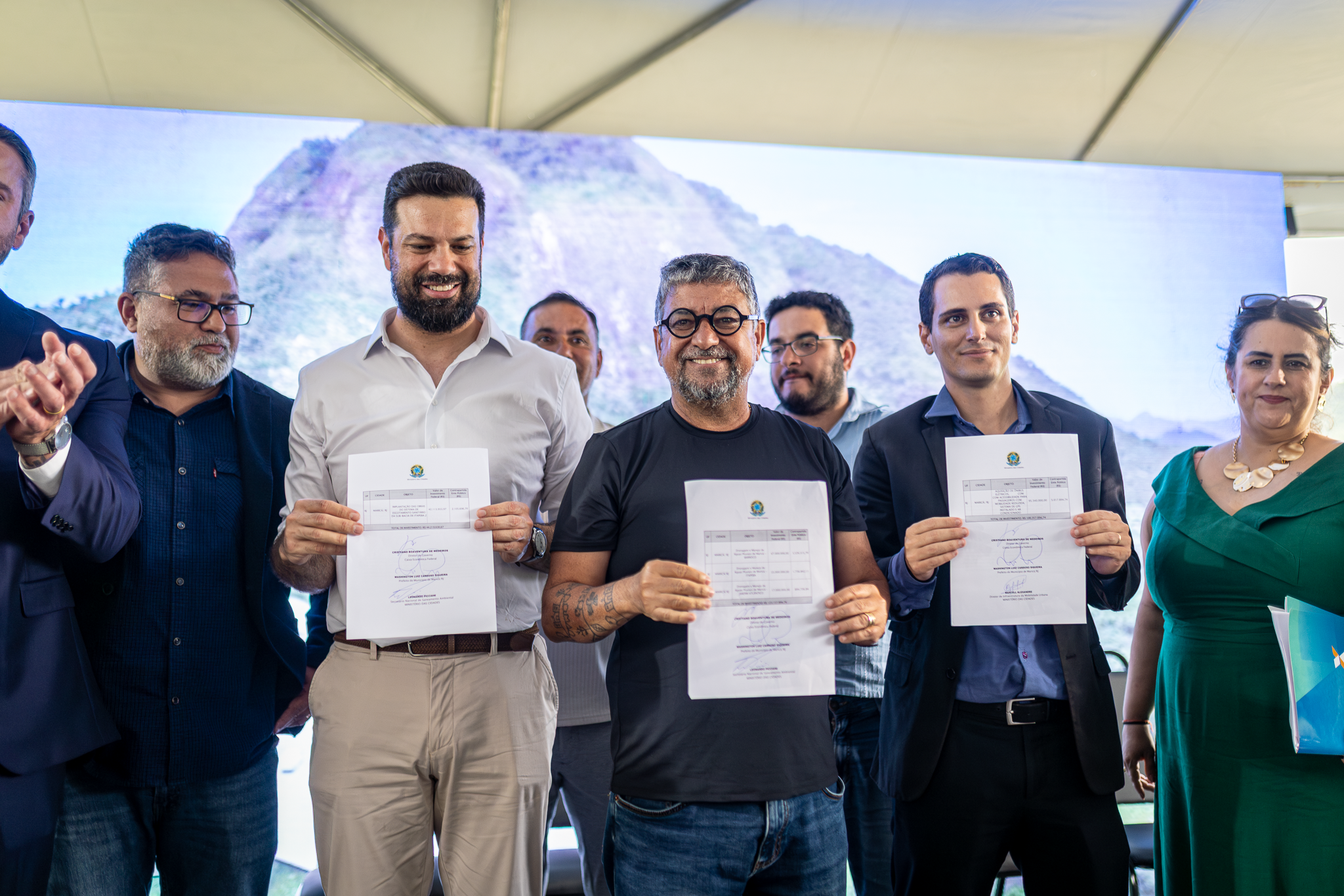 Maricá assina contratos do Novo PAC que somam mais de R$ 250 milhões para saneamento, mobilidade urbana e drenagem