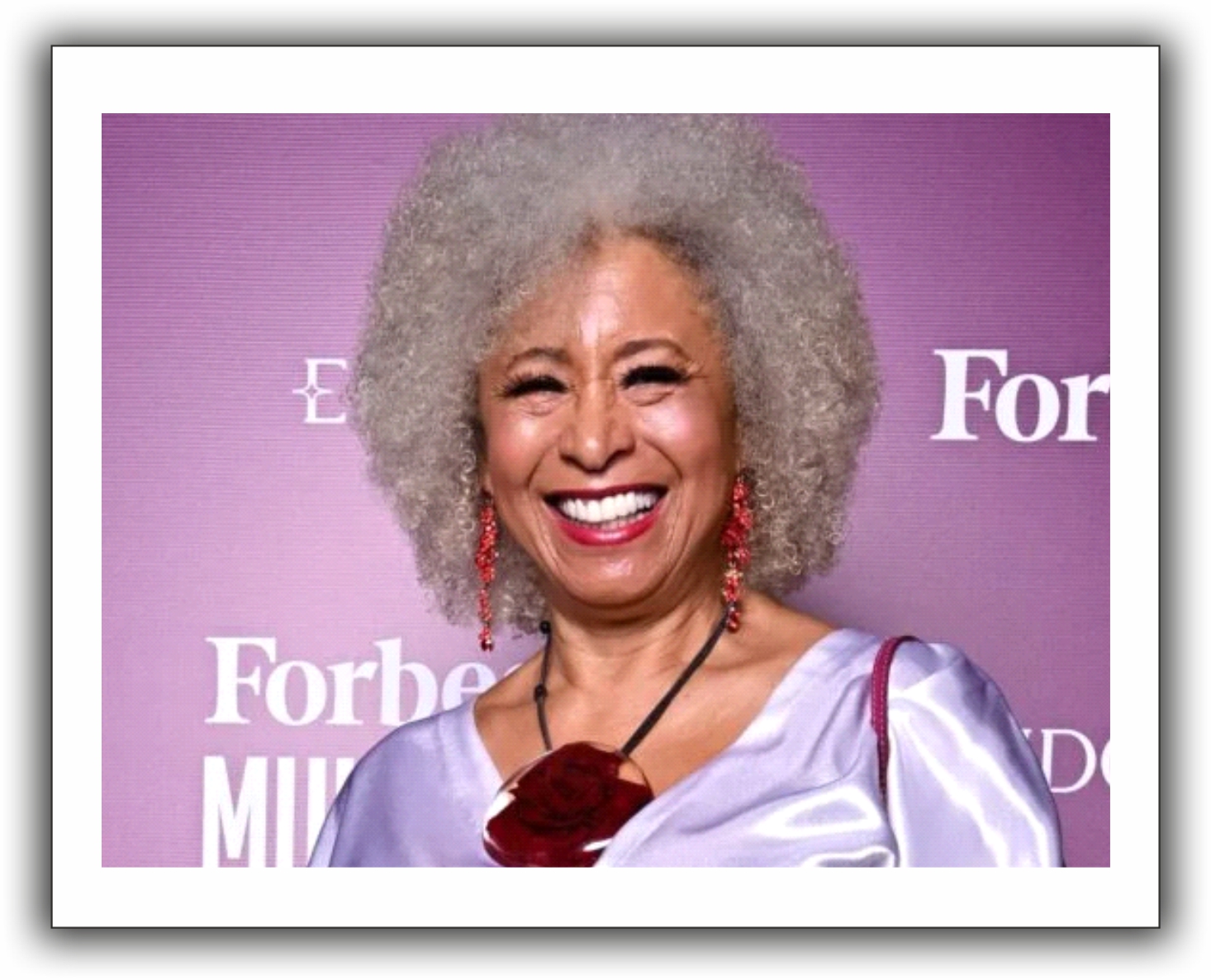 Dia Internacional das Mulheres – Mulheres Super Poderosas – Sônia Guimarães