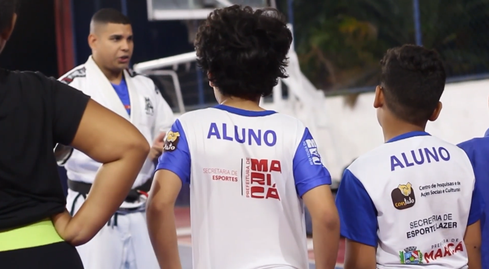 Maricá fortalece formação cidadã com aulas gratuitas de jiu-jitsu para moradores