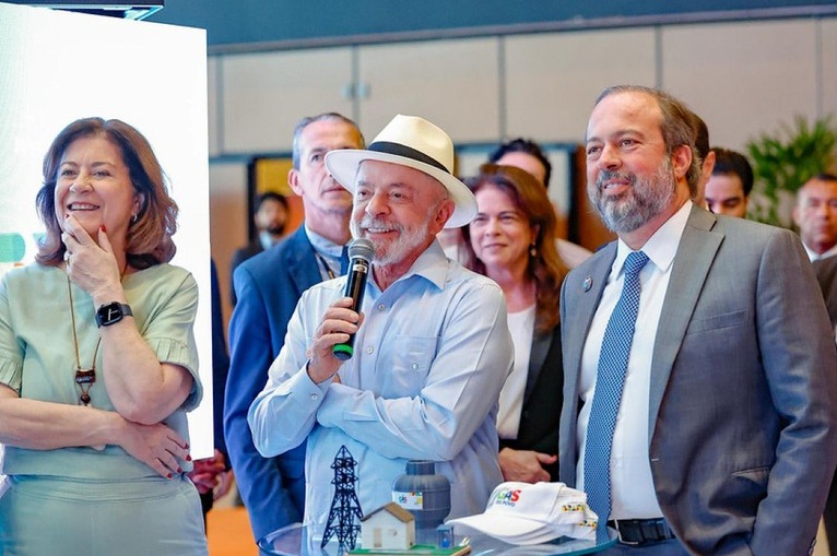 Presidente Lula anuncia R$ 130 bilhões em distribuição de energia e reforça ampliação do Luz para Todos